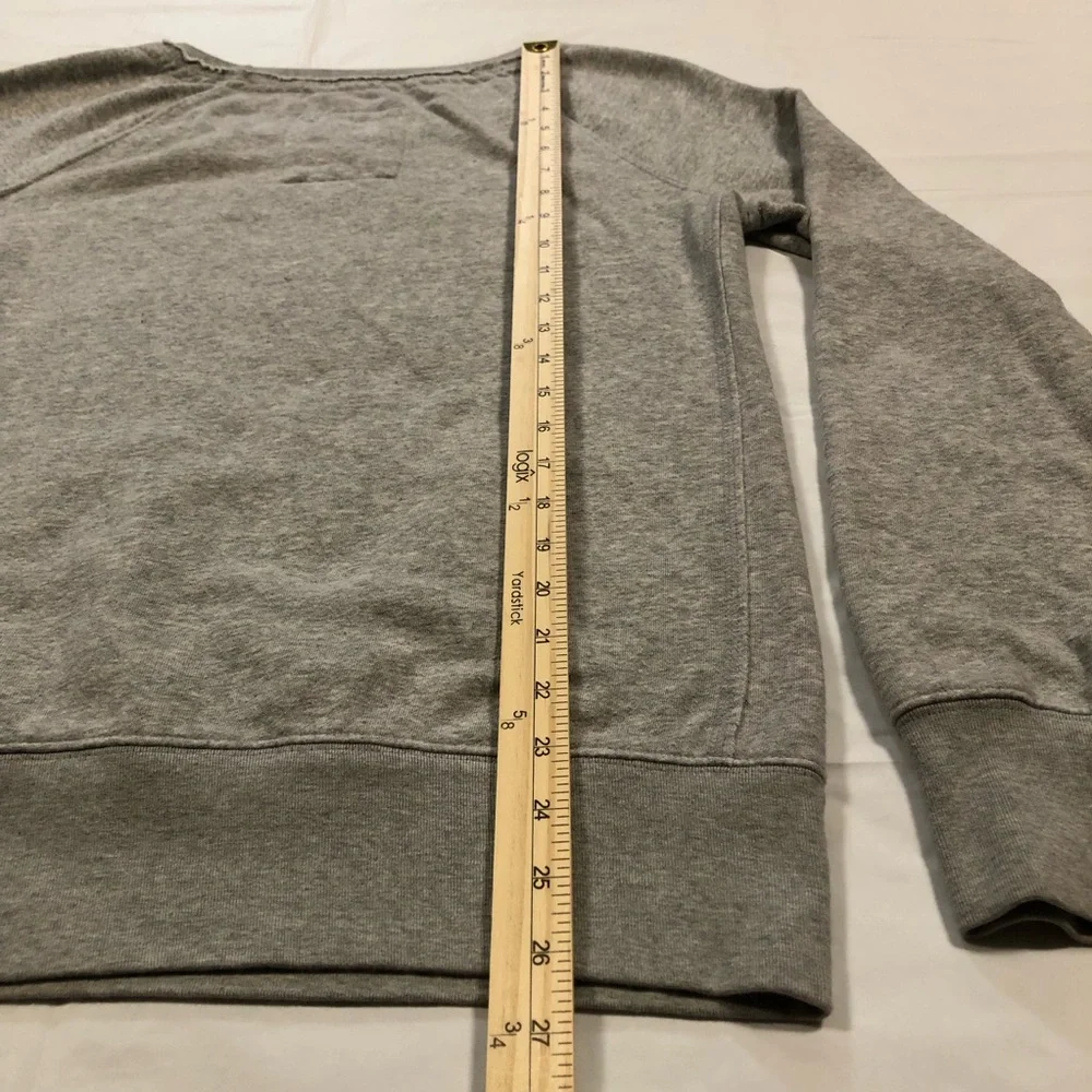 Aeropostale Women’s Long Sleeve Pullover Gray Graphic Sweatshirt Top size L - Picture 8 of 9